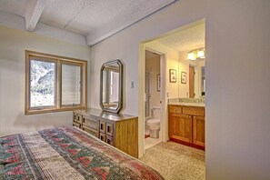 3 chambres, fer et planche Ă repasser, Wi-Fi gratuit, draps fournis