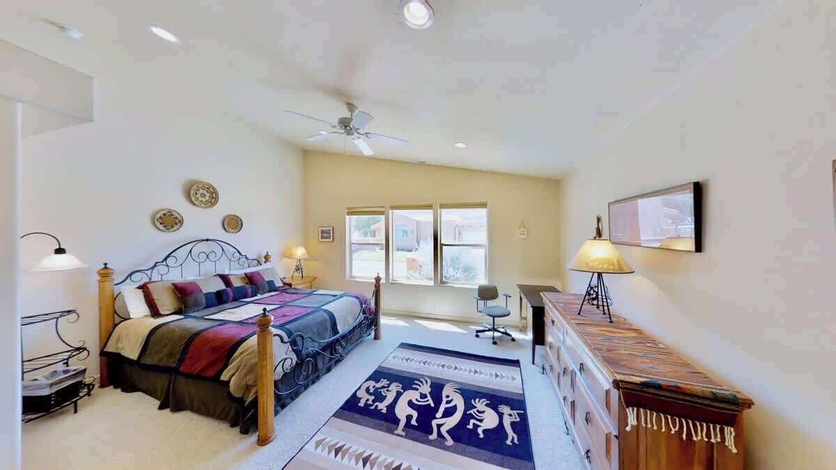 3 habitaciones, tabla de planchar con plancha y wifi gratis 