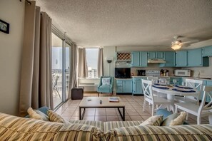 Interior - Estero Beach & Tennis Club #1007a - Beachfront (Fort Myers Beach)