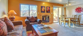 Golf course-front condo with seasonal pool & views - walk to Steel Bender Trail