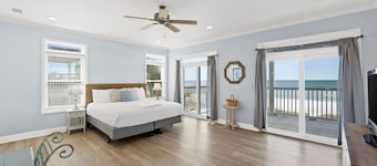* WINTER SPECIALS * 5 Slaapkamer / 4. 5 Bath, Gulf Front Home op Cape San Blas