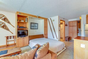 Accès Internet, draps fournis