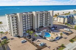 Luokittelematon kuva, 4 kautta 49, painike