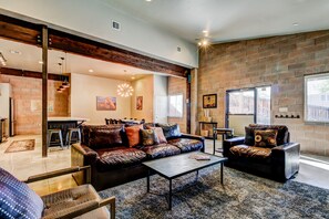 Televisión y reproductor de DVD 