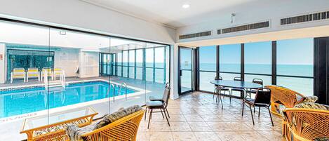 Piscine couverte, piscine chauffée