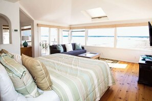 7 bedrooms, iron/ironing board, free WiFi, bed sheets