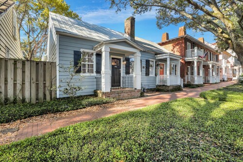 Cool Designer Cottage on Jones w/ Courtyard & Parking by Lucky Savannah