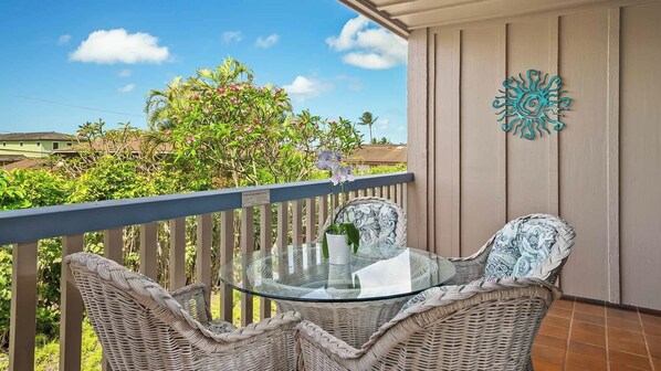 屋外ダイニングエリア