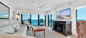 Luxury, direct oceanfront 2/2, top-floor corner with wrap-around balcony and heated pool