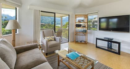 Private Tropical Getaway at Hanalei Bay Villa 11!