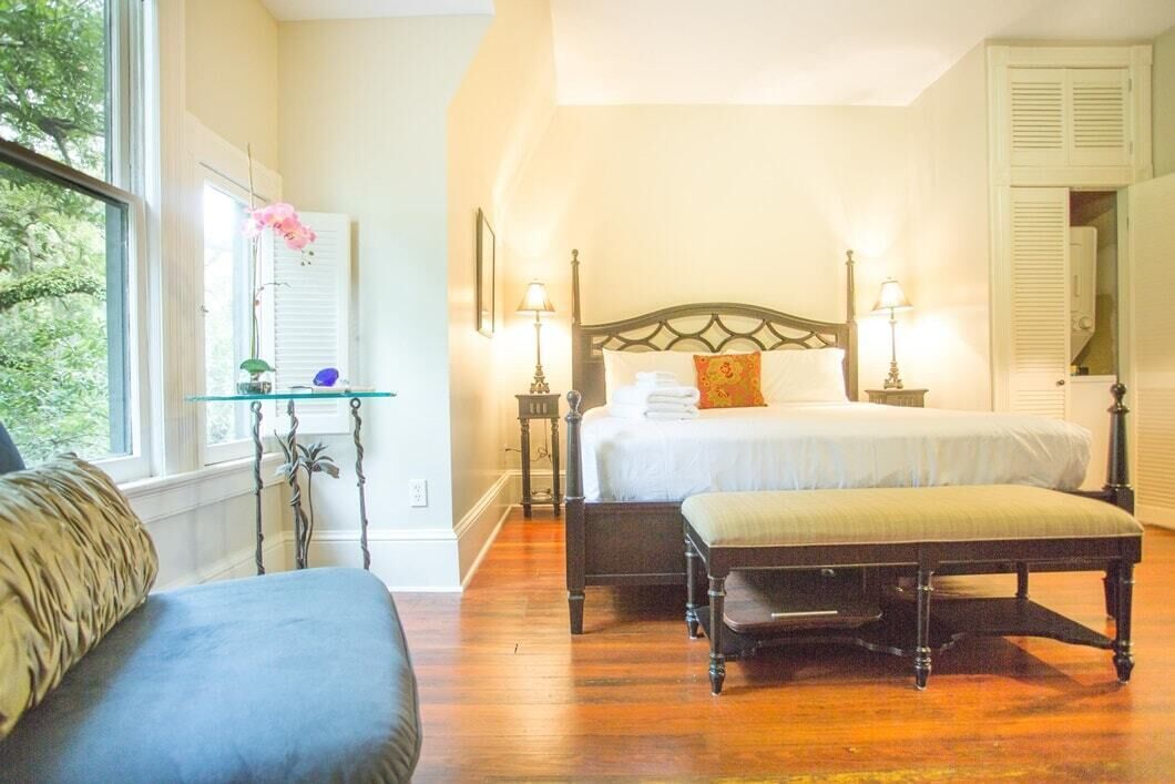 1 chambre, fer et planche à repasser, Wi-Fi gratuit, draps fournis