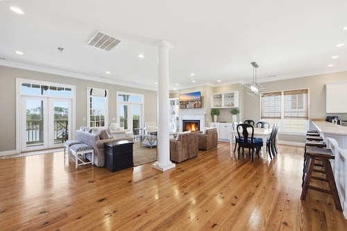 Carolina Dreamin' Beautiful southern home in DeBordieu -Great for families!