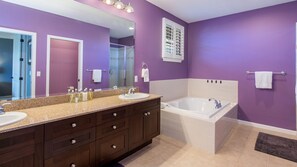 Hair dryer, towels - Nihilani 01B By Parrish Kauai - great family value in Princeville- walk to shops (Princeville)