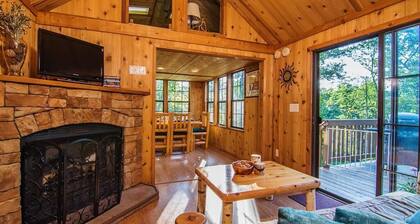 Family Cabin on 6 Acres w/ Lake Access & Hot Tub!
