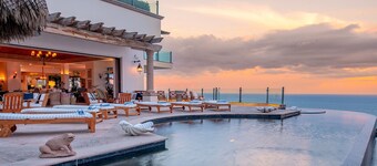 Villa Turquesa - Ongelooflijke unieke luxe villa met uitzicht op de Stille Oceaan