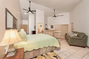 4 camere, ferro/asse da stiro, culla da viaggio, Wi-Fi gratuito