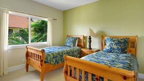 4 bedrooms, iron/ironing board, free Internet, bed sheets - Regency at Poipu Kai #821 By Parrish Kauai - full AC and room for everyone, near (Koloa)