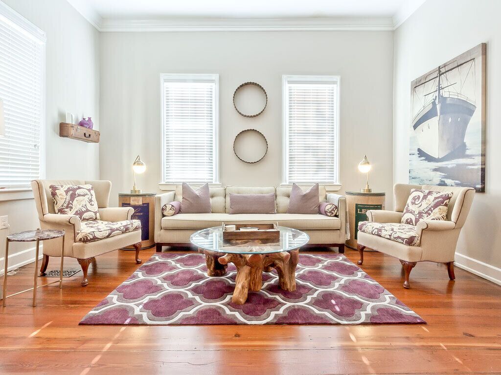 Habersham 2 | Walk to River Street, Free Parking