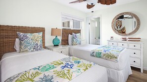 2 bedrooms, iron/ironing board, internet, bed sheets