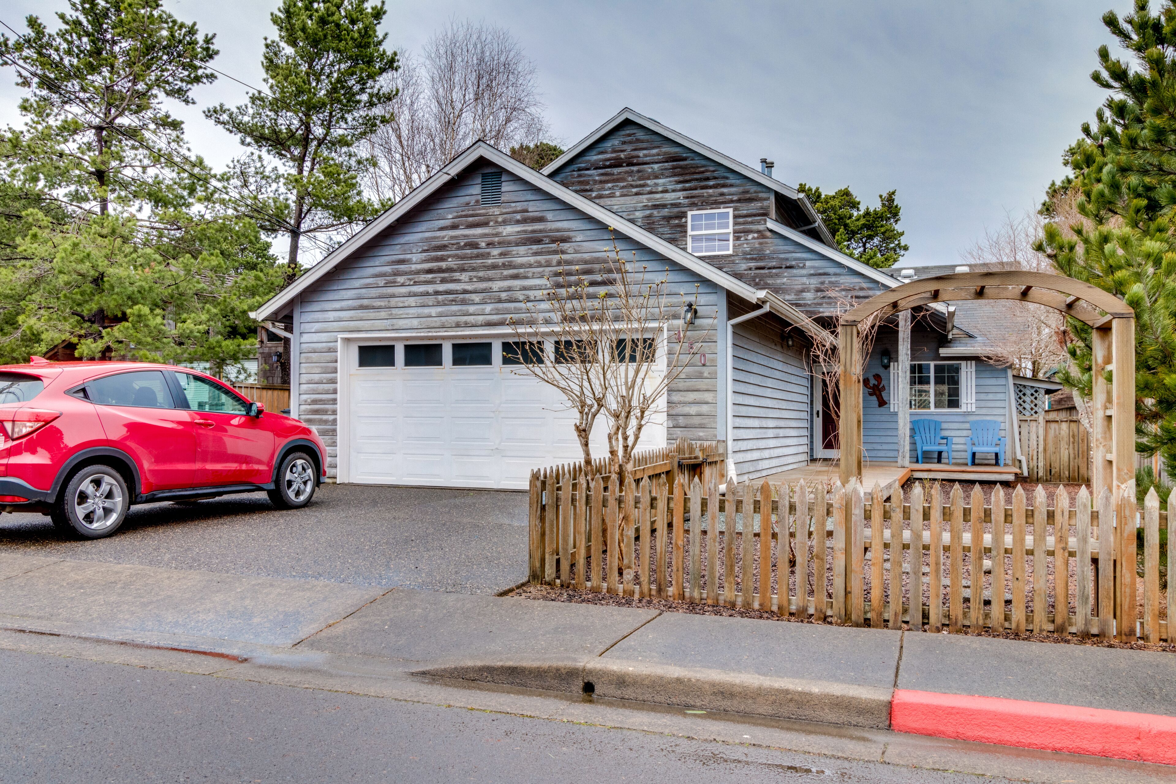 Spacious Home with Private Hot Tub, Entertainment, & Easy Beach Access
