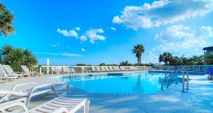 Deluxe deluxe oceanfront huoneisto lähellä kauppoja ja ravintoloita laituri pääsy