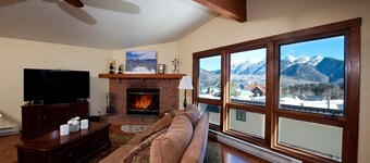 Sitzmark townhome at Purgatory - Awesome views - Steps to slopes