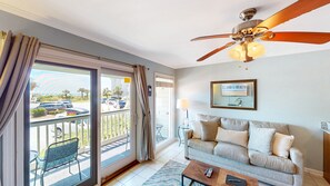 TV - 1st Floor Condo with Private Balcony (Isle of Palms)