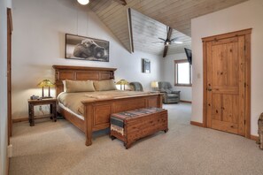 2 bedrooms, free WiFi, bed sheets - Cascade Village Condo - Views/Heated Pool/Two Decks (Durango)