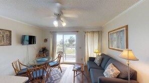 TV, DVD player - Affordable Oceanfront Condo with Private Pier Access (Isle of Palms)
