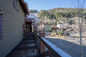 Property grounds - DOUBLE DIAMOND 3- Condo with Loft, Telluride near Chair 7 and Shuttle Route (Telluride)