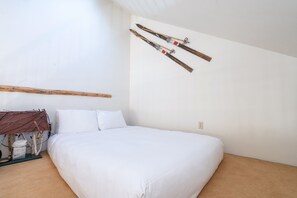 1 bedroom, iron/ironing board, free WiFi, bed sheets - DOUBLE DIAMOND 3- Condo with Loft, Telluride near Chair 7 and Shuttle Route (Telluride)