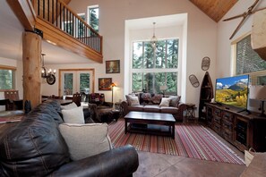 TV, fireplace, table tennis