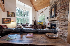 TV, fireplace, table tennis