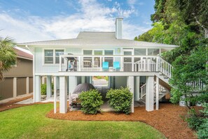 Exterior - Spacious 3 Bedroom 2 Bathroom home close to the beach, pool, tennis courts! (Isle of Palms)