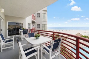 Outdoor dining - Large Gulf Unit & Beach Views - Crimson #203 (Madeira Beach)