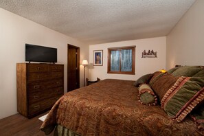 4 bedrooms, free WiFi, bed sheets - Affordable Sitzmark townhome at Purgatory - Awesome views - walk to slopes (Durango)