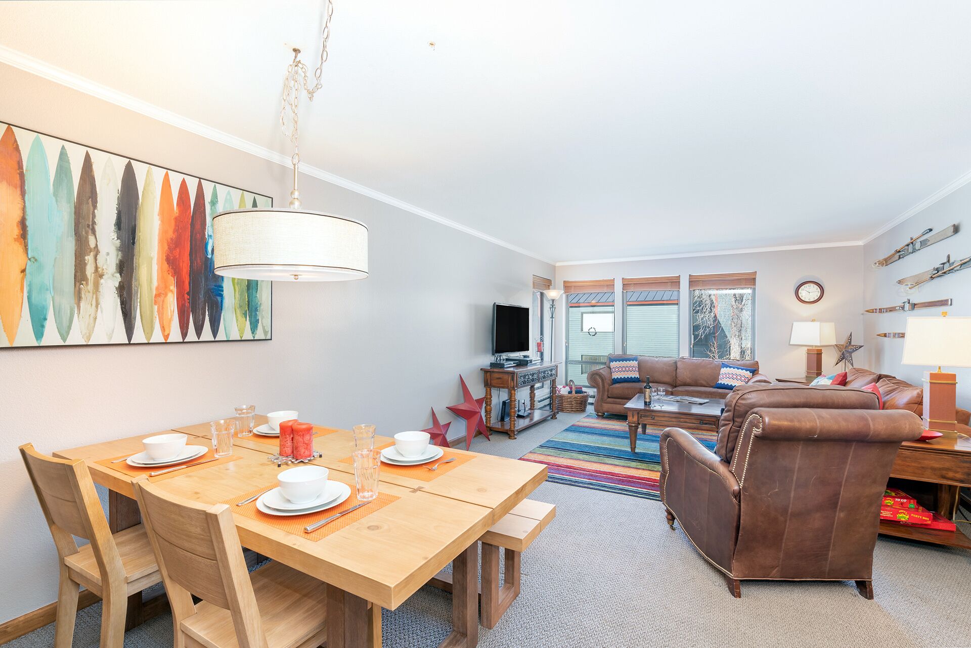 Great Value! Quiet West End, Walk Everywhere, Open Living