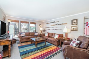 Smart TV, DVD player