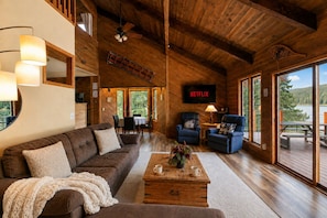 Smart TV, fireplace, DVD player, table football