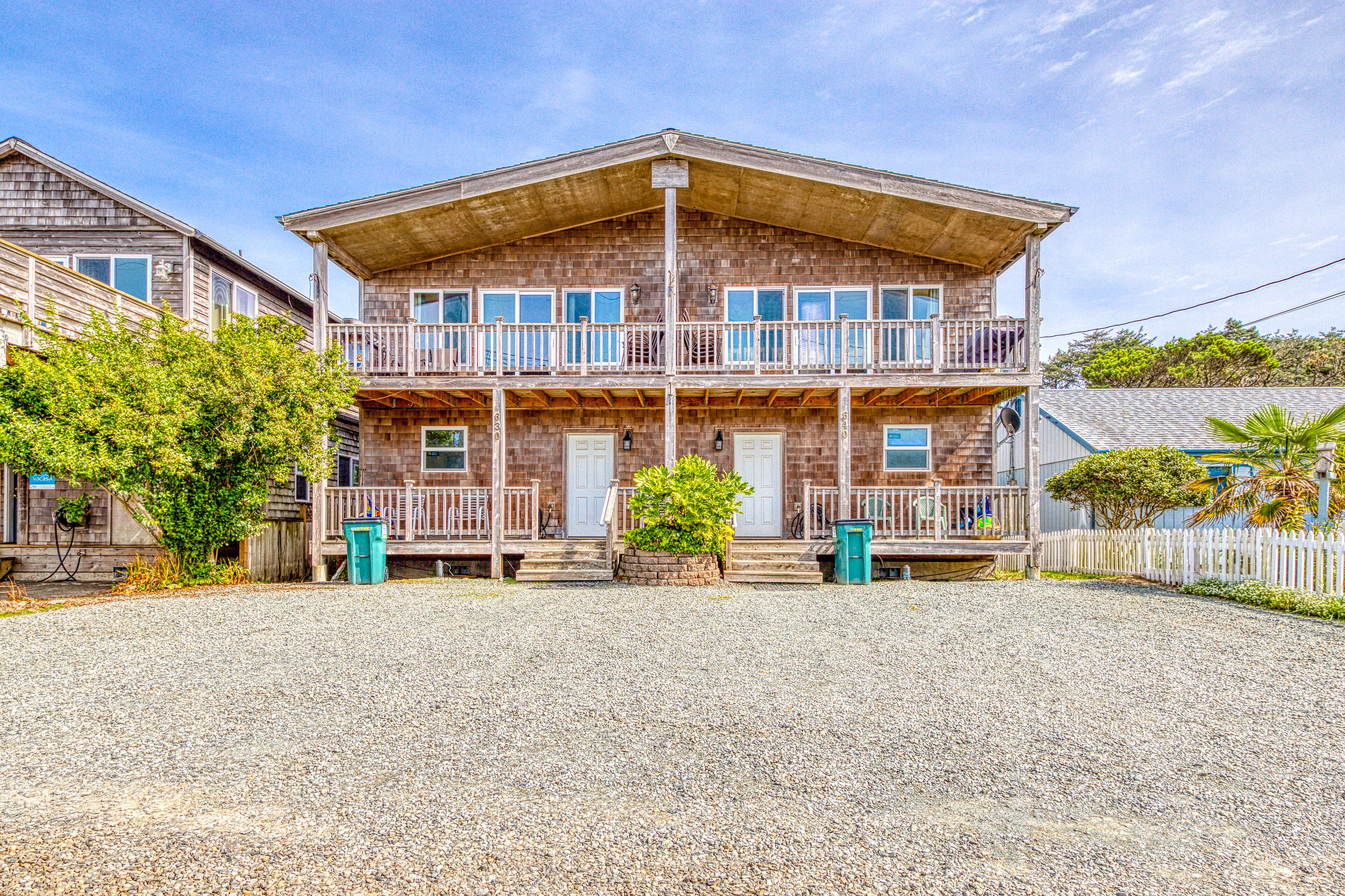 Large Sunny Duplex with Ocean Views & Nearby Beach Access - Dogs OK