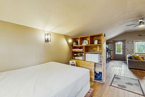 1 Schlafzimmer, Bügeleisen/Bügelbrett, kostenloses Internet, Bettwäsche