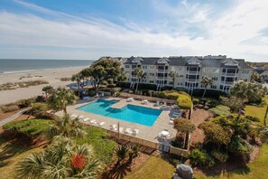 Pool - Ocean view condo in Wild Dunes (Isle of Palms)