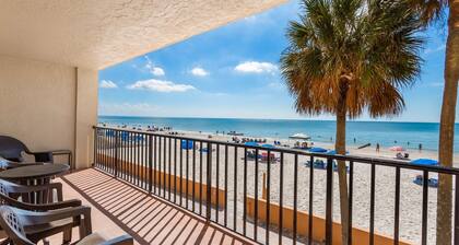 Direct Beachfront Value - 3b 2b - Las Brisas #104