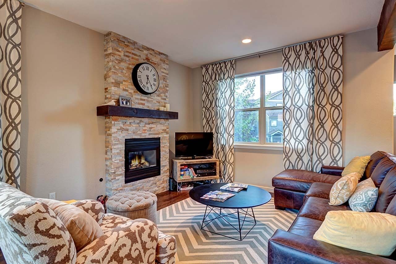 TV, fireplace, video games