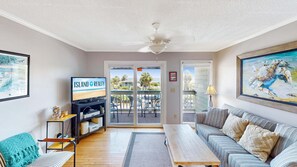 スマートテレビ、DVD プレーヤー