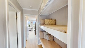 1 bedroom, iron/ironing board, free WiFi, bed sheets - Beautiful Ocean Front Condo with Ocean Views (Isle of Palms)