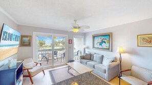Smart TV, DVD player - Beautiful Ocean Front Condo with Ocean Views (Isle of Palms)