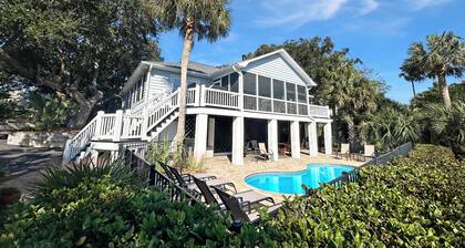 Beautiful home in Wild Dunes with a private pool and close beach access