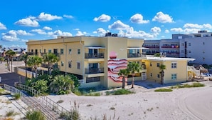 Exterior - Poolside 2b 2b Unit - 2nd Floor - Surf Song #224 (Madeira Beach)
