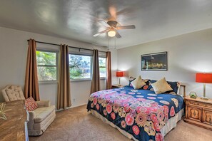 3 bedrooms, iron/ironing board, travel cot, Internet